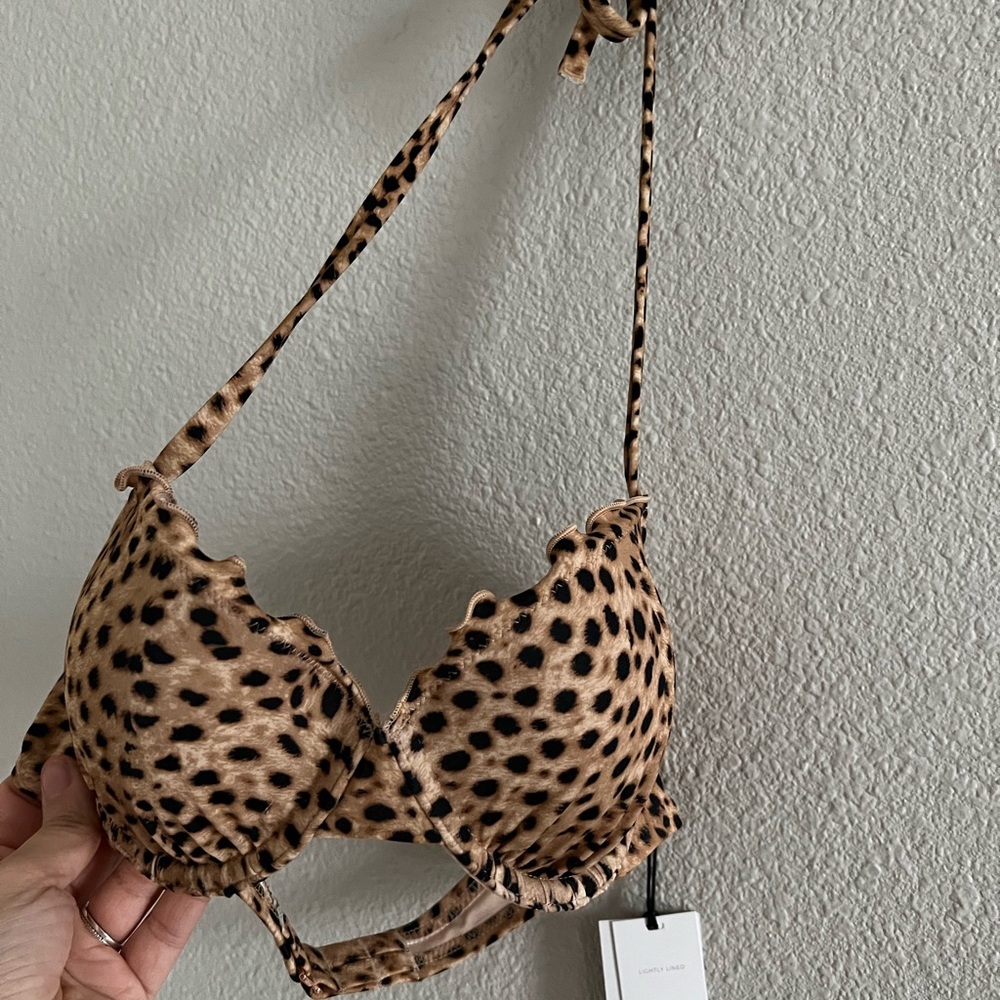 Shade and shore bikini top
